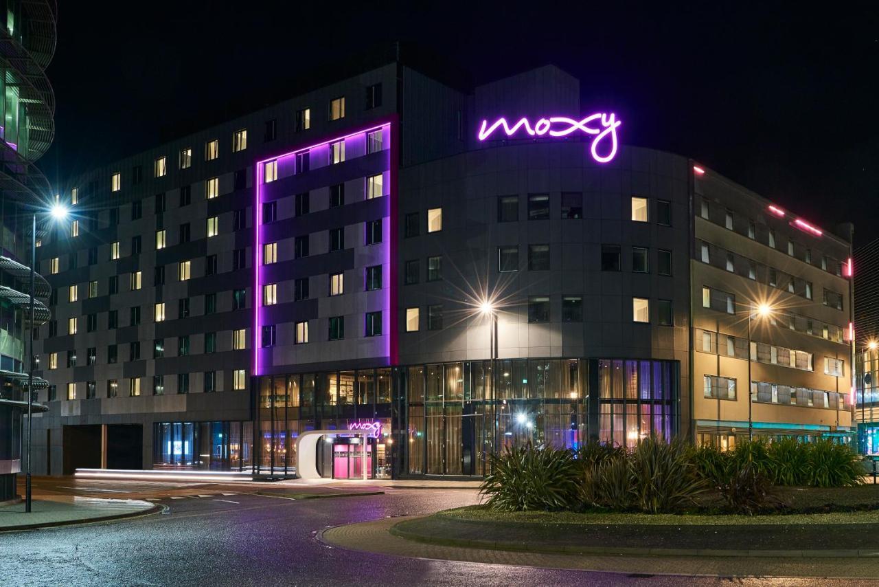 Moxy Southampton Hotel Exterior photo